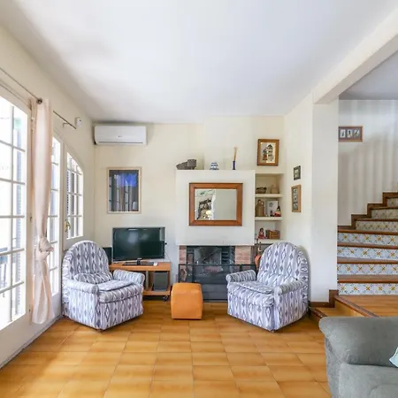 Paola: Preciosa Casa Pareada Con Piscina Appartement Sitges