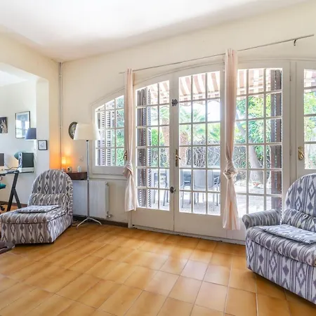 Paola: Preciosa Casa Pareada Con Piscina 아파트