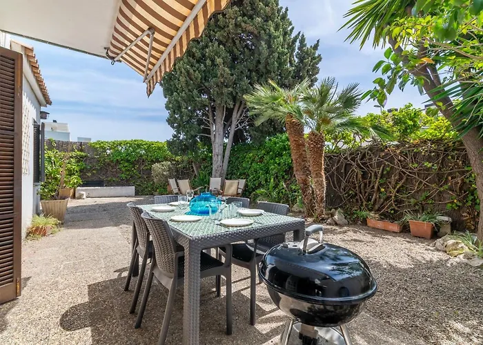 Paola: Preciosa Casa Pareada Con Piscina Appartement Sitges