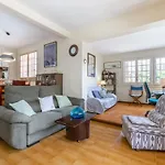 Paola: Preciosa Casa Pareada Con Piscina * סיטגס