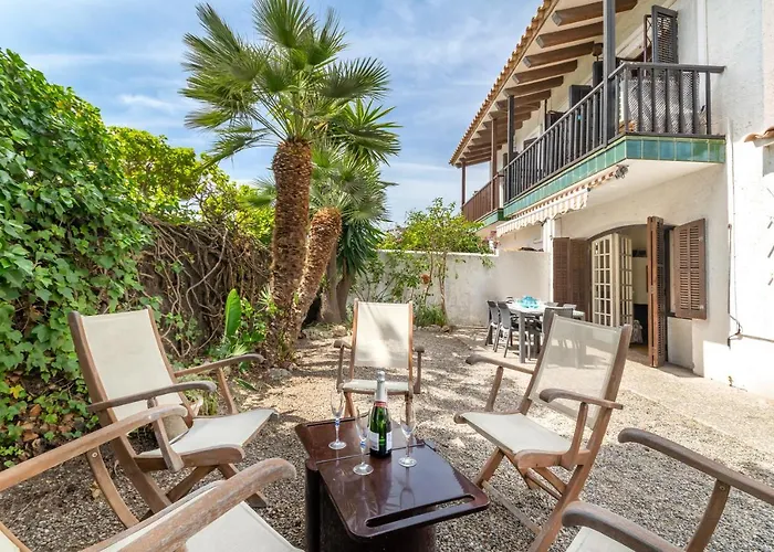 Paola: Preciosa Casa Pareada Con Piscina سيدجيس