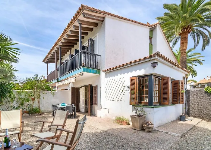 Διαμέρισμα Paola: Preciosa Casa Pareada Con Piscina Σίτζες