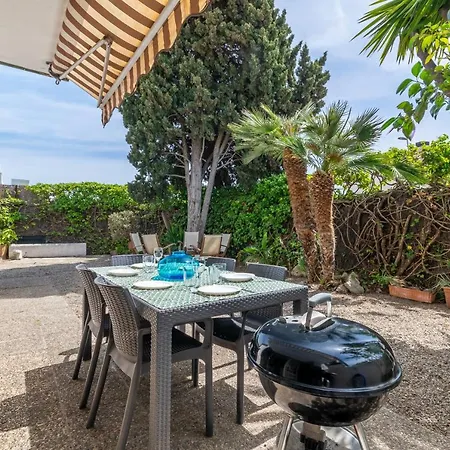 Paola: Preciosa Casa Pareada Con Piscina Appartamento Sitges