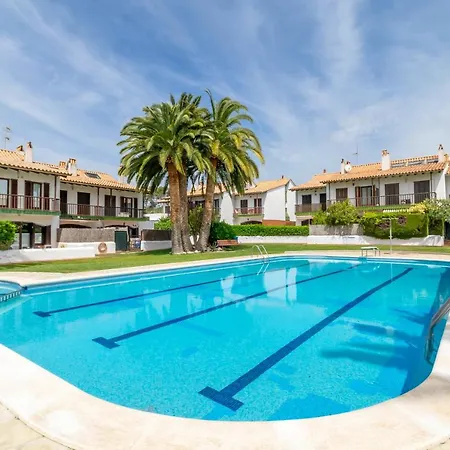 Paola: Preciosa Casa Pareada Con Piscina Appartamento Sitges